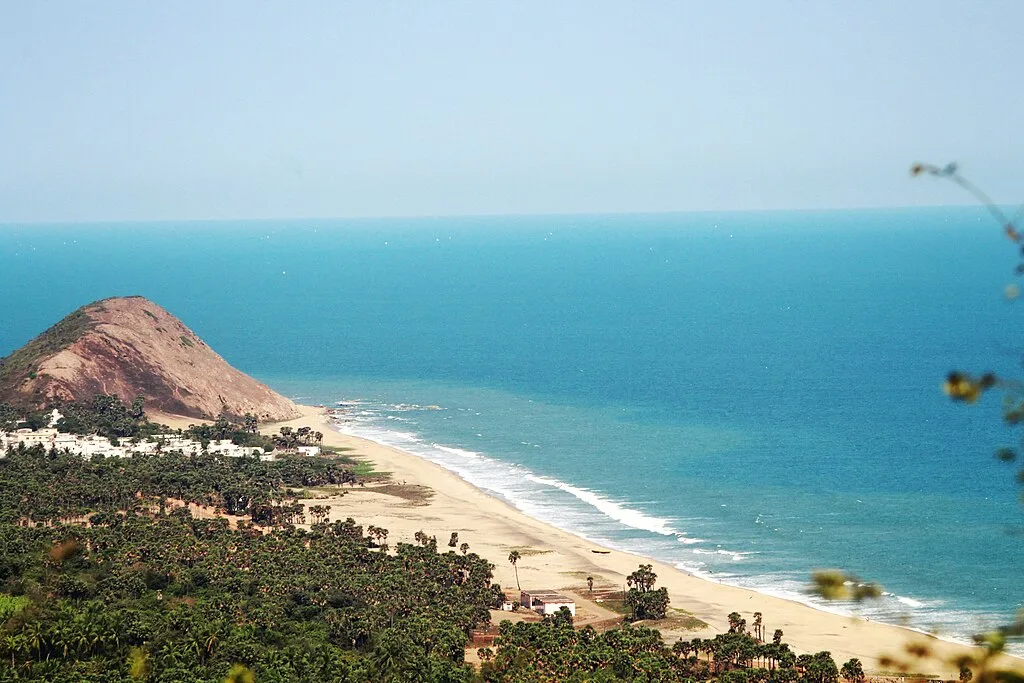 Beach Yarada with its magnificient view