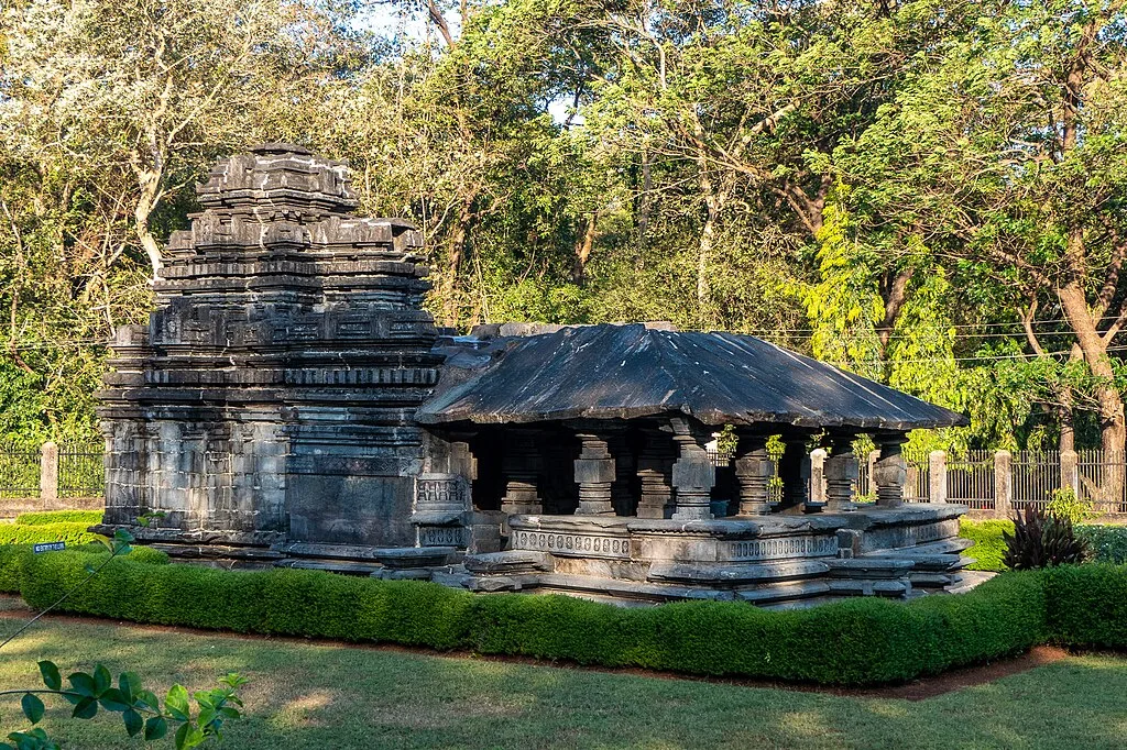 The beautiful Tambdi Surla Temple